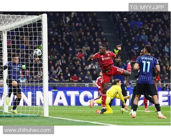 足总杯激战利物浦小胜巴萨帽子戏法引发争议判罚风波 足总杯激战利物浦小胜巴萨帽子戏法引发争议判罚风波