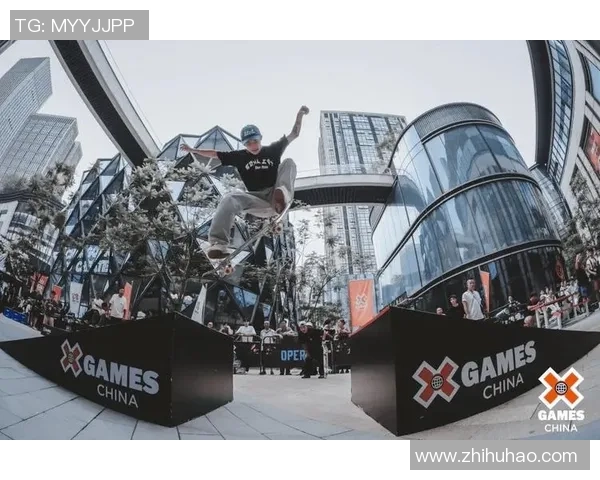 重庆滑板队的整体压制揭秘与滑板文化的深度探索 重庆滑板队的整体压制揭秘与滑板文化的深度探索