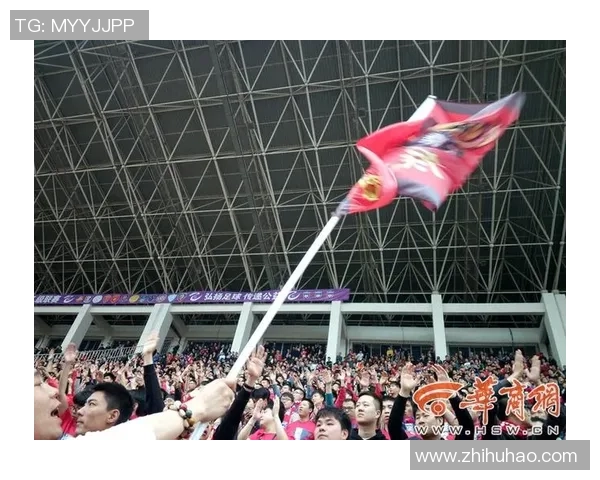 中超赛场那不勒斯大胜里昂五球狂潮引发全场热烈欢呼